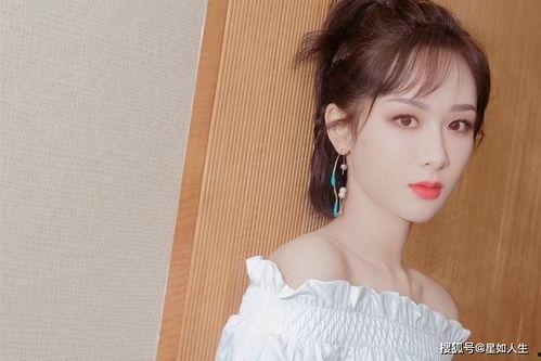 杨紫最新代言爆料,时尚魅力再升级,演绎青春活力新风尚